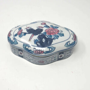 VINTAGE Chinese Chinoiserie Trinket Lidded Dish Pink Blue Birds